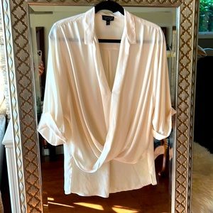 NWOT Topshop blouse